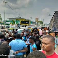 Calabar Water Vendors Protest ₦1,800 Daily Levy