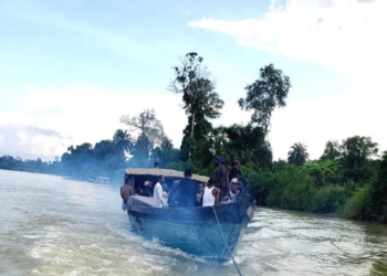 Navy Rescues 7 Persons After Boat Collision In Bayelsa
