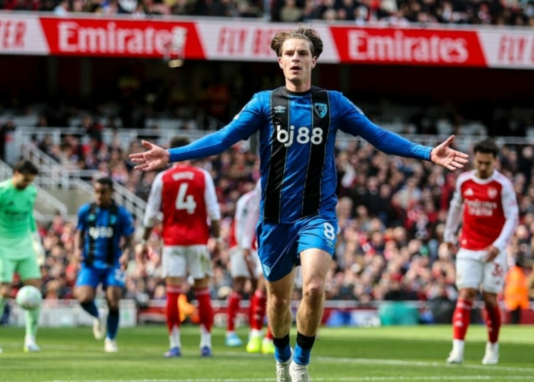 Arsenal Suffer Major Blow In Premier League Title Race 1 Arsenal 1