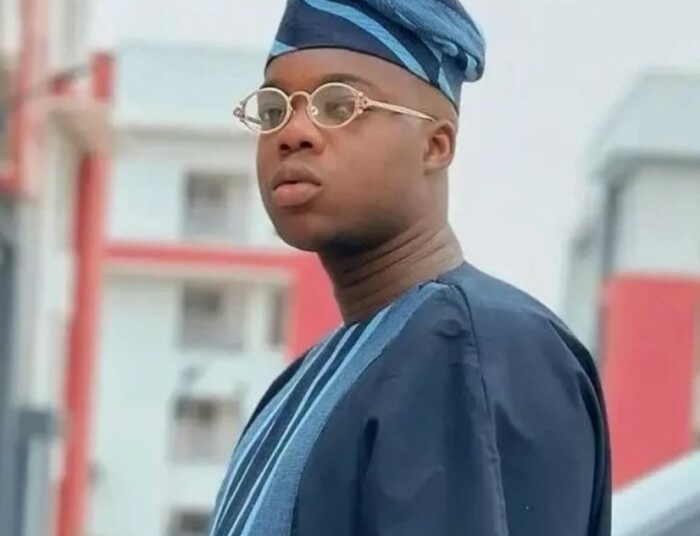 Cute Abiola Breaks Silence On Wife’s Childbirth Video, Ignores Critics 1 Cute abiola