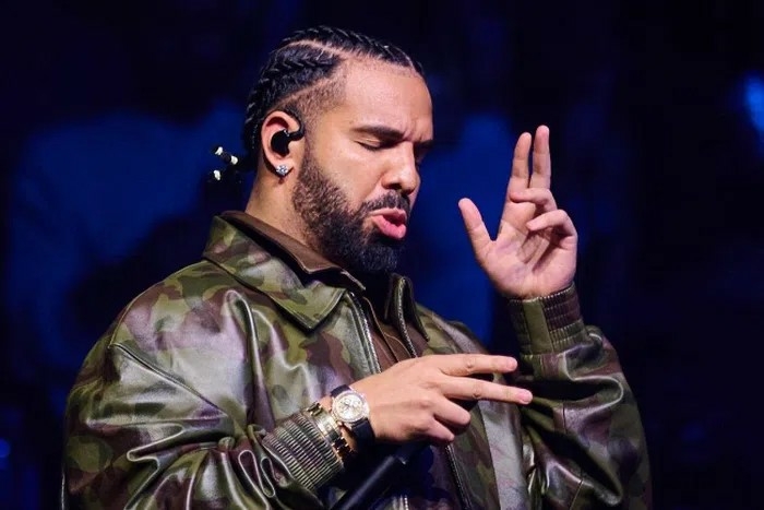 Fans Use Flamethrowers, Axes To Uncover Drake’s New Album Release Date 1 Drake