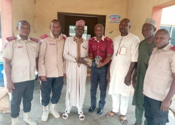 FRSC Hands Over N1.12m Cash Recovered From Accident Scene To Victim’s Family
