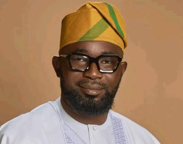 Kashim: I Chose Humanity Over Luxury In Kogi Senate Bid 1 HK Idris 3