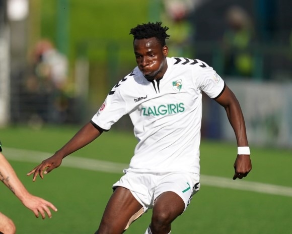 Hamburg Face Crunch June Deadline Over Philip Otele’s Permanent Future 1 Hamburg