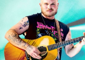 Zach Bryan Claps Back At ‘Karens’ Over Storm-Cut Show Backlash