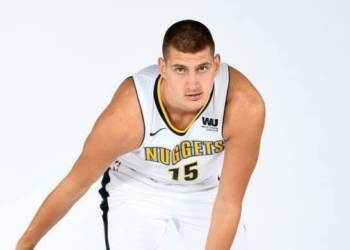 Jokić Stars As Nuggets Secure 3rd Seed