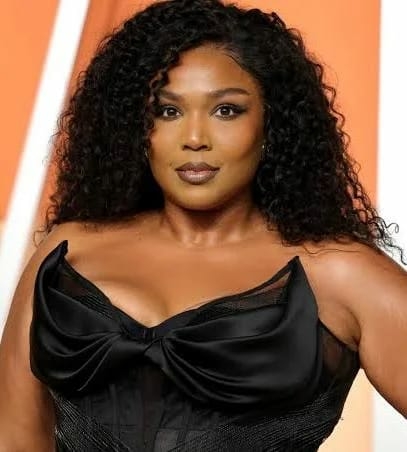 I Made A Pact With God" — Lizzo Reveals Why She Waited Until Winning A Grammy To Lose Her Virginity 1 Lizzo