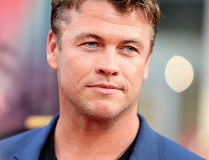 Luke Hemsworth Says Being Chris And Liam’s Brother Makes Landing Acting Jobs Harder To Get 1 Luke Hemsworth