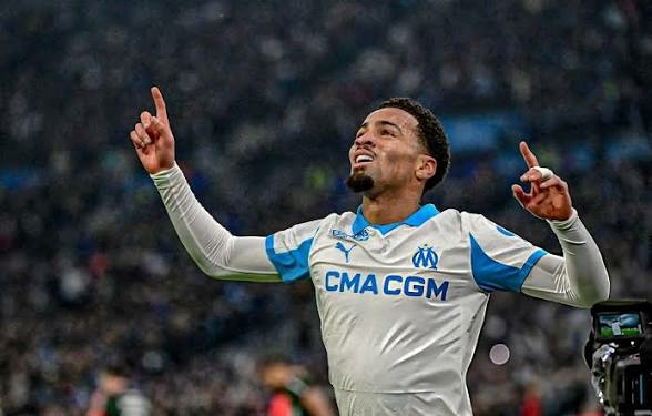 Marseille Manager Issues 'Wake-Up' Call To Nwaneri 1 MARSEILLE