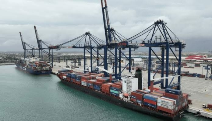 FG Pledges Eastern Ports Upgrade Soon 1 PORT