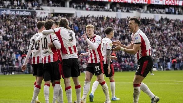 PSV Eindhoven Win Dutch League For Third Consecutive Season 1 PSV