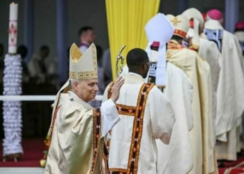 Pope Leo Visits Cameroon, Berates War Mongers