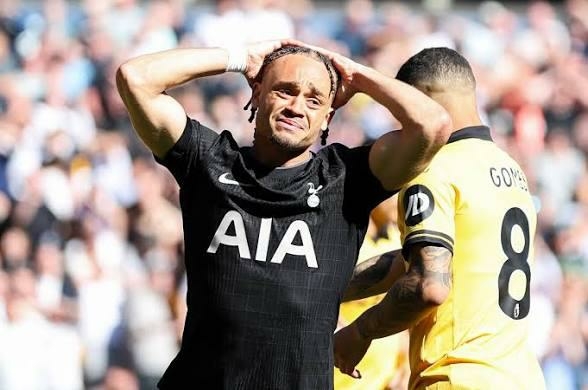 Simons To Miss Rest Of Season, World Cup 1 SIMONS