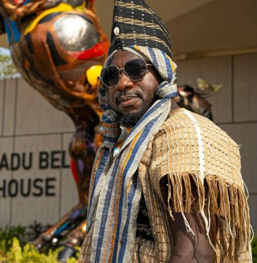 Renowned Nigerian Sculptor Dotun Popoola Marks 45th Birthday 1 Sculpture
