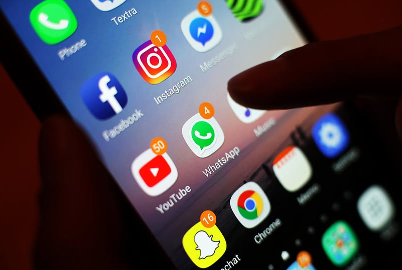 Guinea Lifts Temporary Ban On Social Media Platforms Ahead Of Elections
