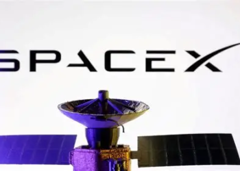 Musk’s SpaceX Targets Public Listing Amid Starlink Expansion