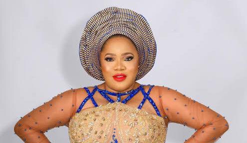Toyin Abraham Addresses Critics After Kneeling To Greet Razaq Okoya And Wife