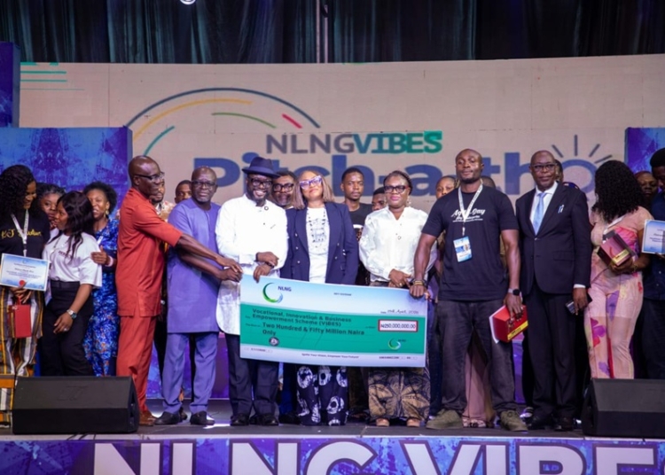 51 Entrepreneurs Receive N250m Business Grants From NLNG 1 Untitled 3