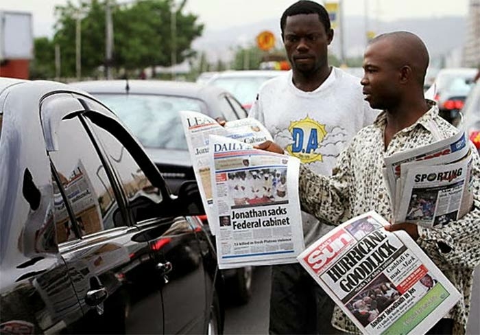 THINGS REMEMBERED: The Itinerant Nigerian Newspaper Vendor 1 Vendors