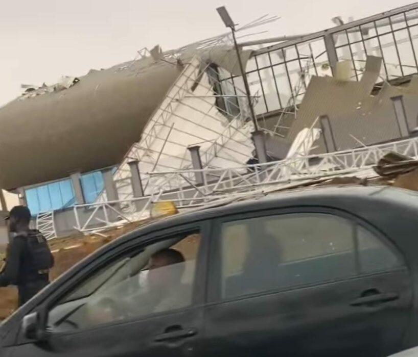 Vehicles Trapped In Traffic Gridlock As Rainstorm Damages Kugbo Bus Terminal In Abuja