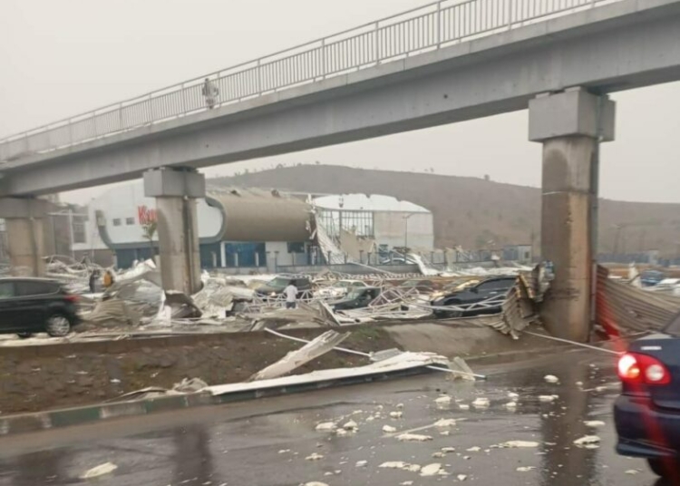 Windstorm Tears Off Roof Of Newly Built Kugbo Bus Terminal, Triggers Gridlock On Abuja-Keffi Highway 1 WhatsApp Image 2026 04 07 at 5.05.29 PM