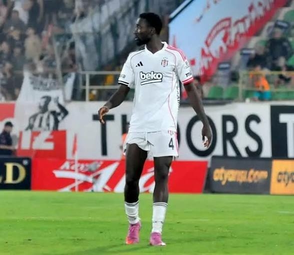 Injury: Wilfred Ndidi Faces Potential End-of-Season Layoff 1 WhatsApp Image 2026 04 10 at 3.45.07 PM