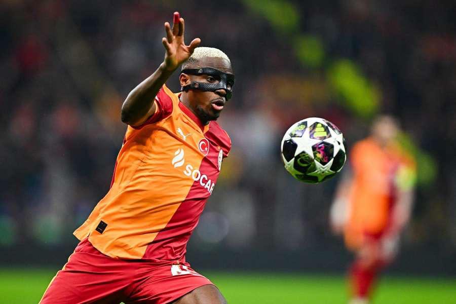 Osimhen Returns To Galatasaray Training After Surgery