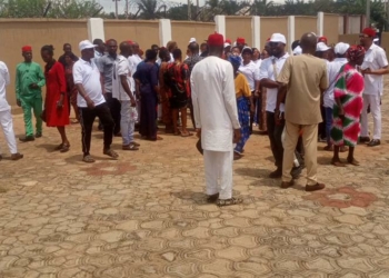2027: Delta Youths Protest Okowa’s Senate Ambition, Warn EFCC