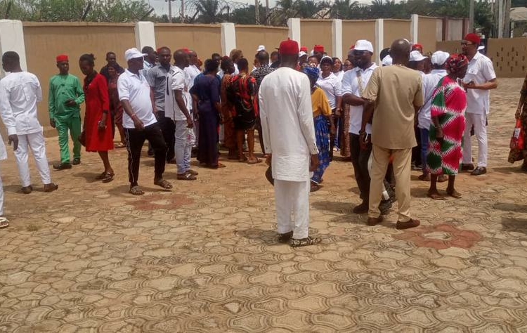 2027: Delta Youths Protest Okowa’s Senate Ambition, Warn EFCC 1 WhatsApp Image 2026 04 16 at 9.24.51 PM 1