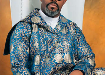 Comedian Okey Bakassi Raises Alarm After Unknown Man Stole Phones At Ikoyi Field