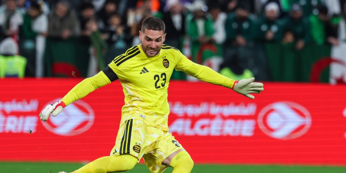 Algeria’s Zidane Doubt For World Cup After Jaw Fracture