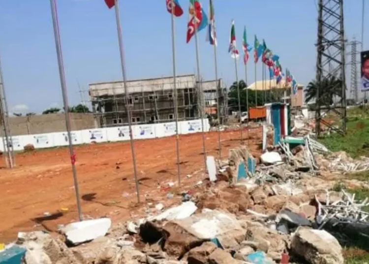 Benue Govt Demolishes Illegal, Unidentified Billboards 1 bn 1 e1762583562355