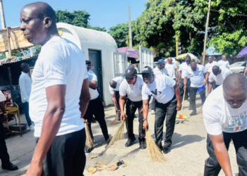Police Engage In Market Sanitation Exercise