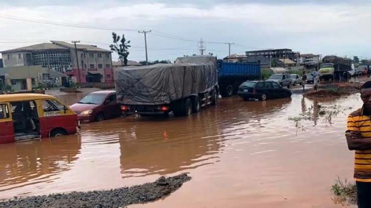Cross River Begins Desilting Of 4km Water Channels To Avert Flooding 1 images 89