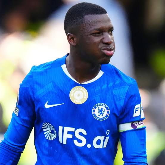 Chelsea Midfielder Caicedo Agrees New Contract