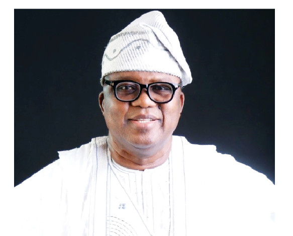 At 70, Oshunkeye Is Journalism’s Gentle Giant