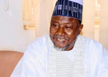 Ahead Of Senate Primaries, Kebbi Senator Quits APC