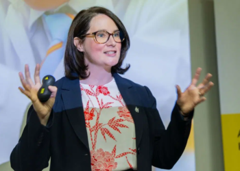 Christine Haslett Emerges Wellington College Int’l Lagos Founding Headmaster