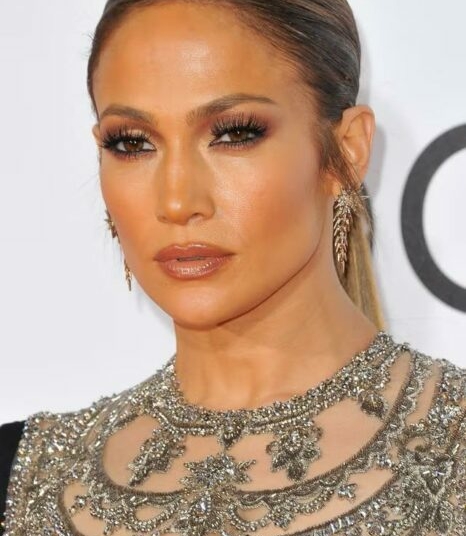 J.Lo Turns ‘LinkedInfluencer’ In Playful Plug For New Netflix Rom-Com 1 JLo