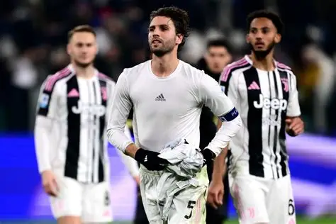Juve Face Disaster As Serie A's Champions League Race Goes Down The Wire 1 Juventus