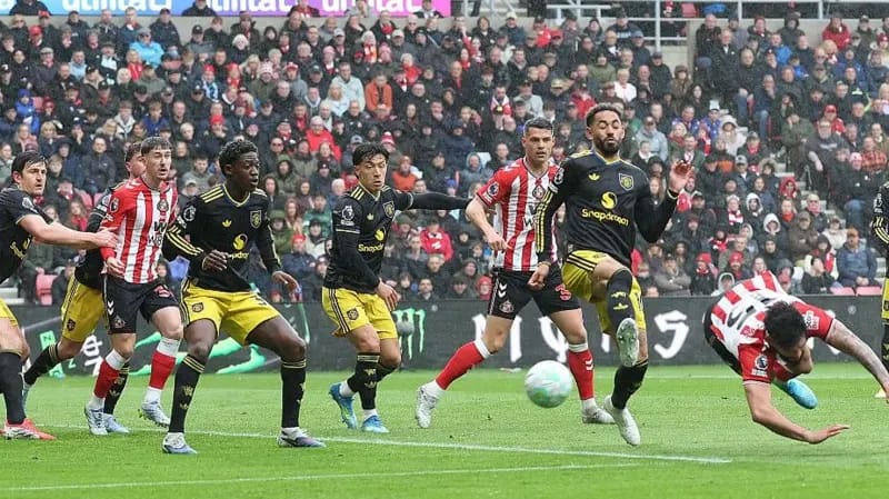 Lammens, Woodwork Snatch Famous Win From Sunderland Against Man Utd