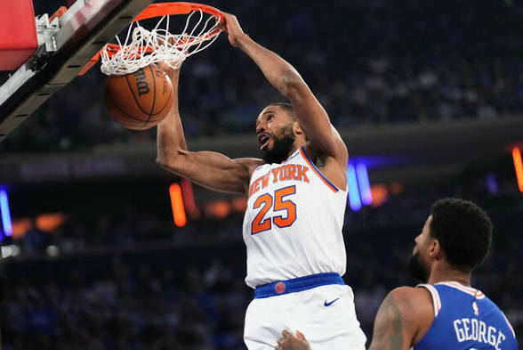 NBA Play-Offs: Knicks Crush 76ers In Game 1 Of East Semi-Finals