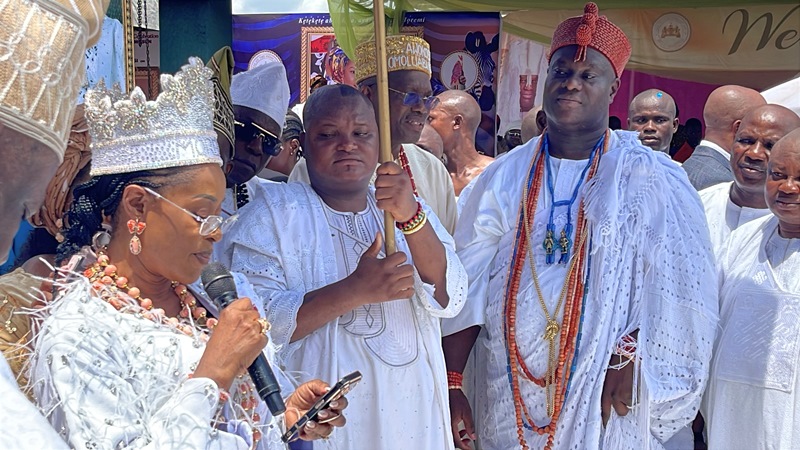 Ooni Installs Amosun’s Wife As Yeye Moremi Oodua