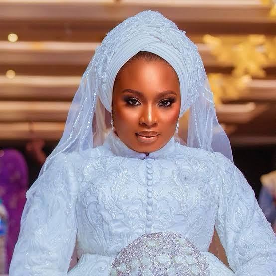 Mo Bimpe Unveils ‘New Era’ After Welcoming Triplet Boys