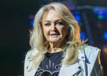 Bonnie Tyler Hospitalised in Portugal, Placed in Coma After Emergency Surgery Complications