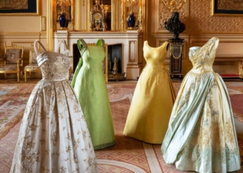 Queen Elizabeth II Style Exhibition Extended After Record-Breaking Demand