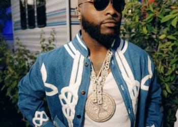 Davido Clarifies Relationship With Seyi Tinubu, Calls Out Entertainers Over Silence On Injustice