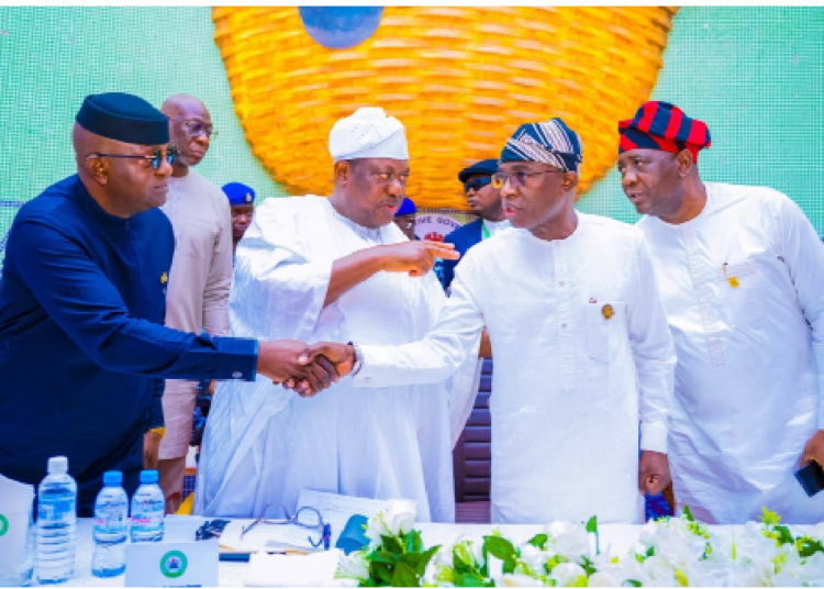 Benue APC Peace Deal Under Threat As Alia, Akume Disagree Over Automatic Tickets 1 Benue State Governor, Rev. Fr. Hyacinth Alia and Secretary to the Government of the Federation, George Akume, held a peace and reconciliation meeting today at Government House, Makurdi to settle disagreements within the APC state chapter. PHOTO: AZA MSUE