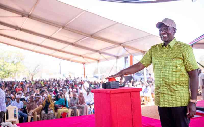 Kenyan President Ruto Shakes Up Security Team After Dramatic Breach At Public Event