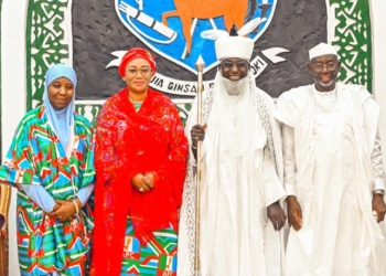 ‘We’re Not Intimidated’, First Lady Tinubu Defends ‘Akara’ Remark, Empowers 2,000 Traders